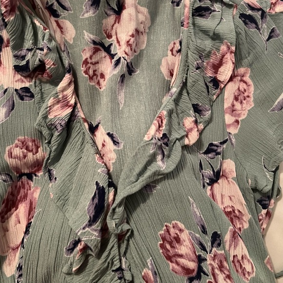 Lulus Sage Floral Wrap Dress Size small - Picture 5 of 9